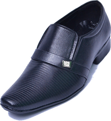 62% OFF on Aadolf 803 Slip On Shoes 62% OFF on Aadolf 803 Slip On Shoes