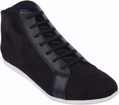 60% OFF on Harry Hill Vito Casuals 60% OFF on Harry Hill Vito Casuals