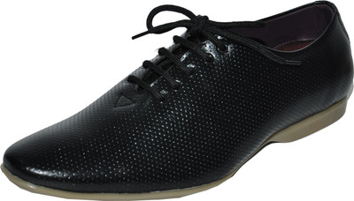11% OFF on Weavers weavers trendy designer formal black Lace Up Shoes