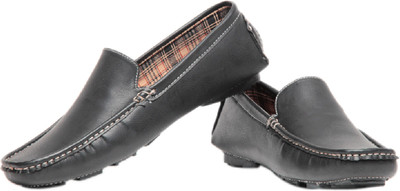 41% OFF on Pede Milan L 17-Black Loafers