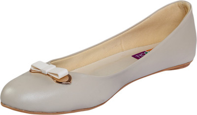 41% OFF on Tycoon Closed Toe Bellies