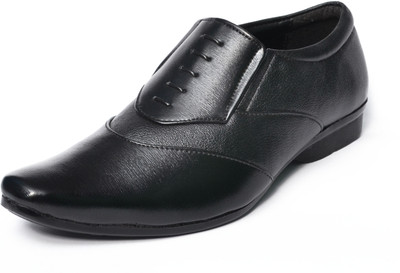 41% OFF on Aadolf 38 Slip On Shoes