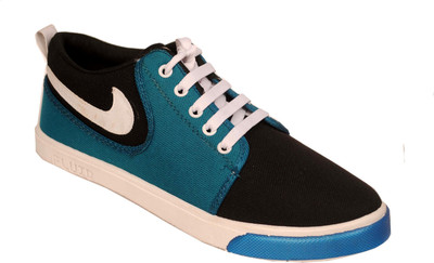 55% OFF on Fluid Newsp12 Canvas Shoes 55% OFF on Fluid Newsp12 Canvas Shoes