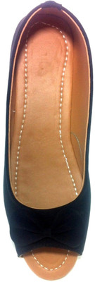 34% OFF on Royal Indian Exposures Bellies