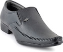 50% OFF on Foot n Style FS319 Slip On Shoes