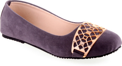 54% OFF on Aashka Moroccan Bellies