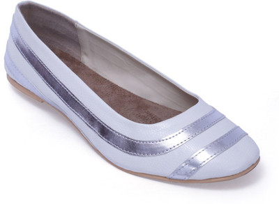 We Witches Snake N Silver Bellies