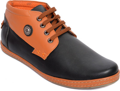 57% OFF on Kamil Black Casual Shoes