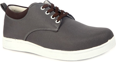 73% OFF on 100 Walker A21002 Canvas Shoes