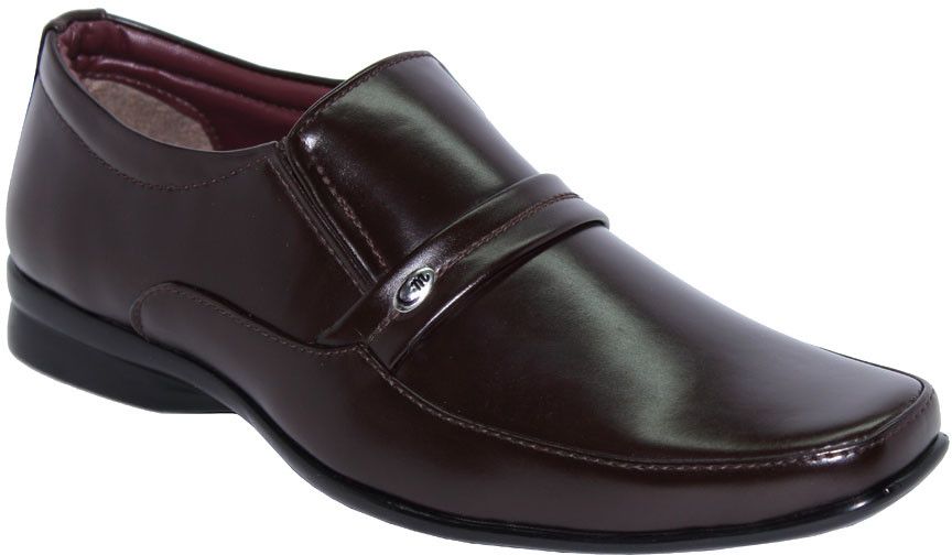 61% OFF on Alleviater Brown Slip On