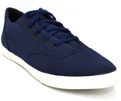 43% OFF on Zoot24 NE-705-5 Casuals