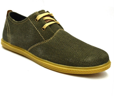 50% OFF on Zoot24 Jigg Casuals