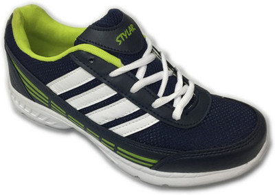 10% OFF on Stylar Bravo Running Shoes