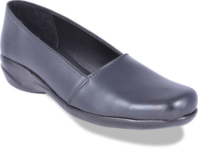44% OFF on Imac Cindy Slip On Shoes