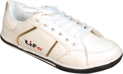 32% OFF on Radition Alpha Casual Shoes 32% OFF on Radition Alpha Casual Shoes