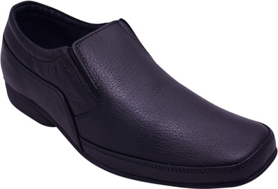 54% OFF on Gaitonde 153-11 Slip On Shoes 54% OFF on Gaitonde 153-11 Slip On Shoes
