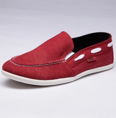32% OFF on F22 F-22-02-1 Red Slip-on Casual Shoes 32% OFF on F22 F-22-02-1 Red Slip-on Casual Shoes