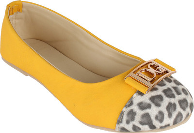 68% OFF on Authentic Vogue Tiger Print Yellow Ballerinas Bellies
