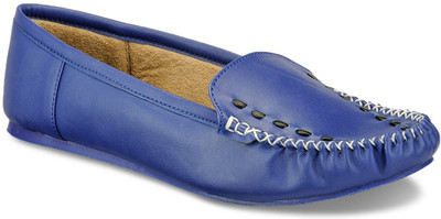 20% OFF on Yepme Blue Loafers
