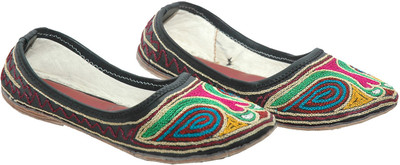 45% OFF on Marwar Multicolor Jutis