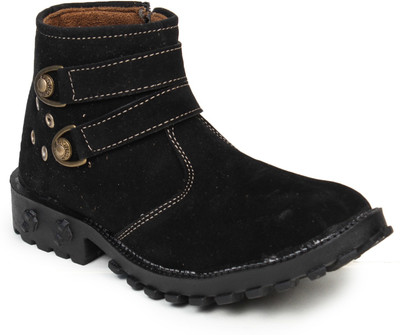 20% OFF on 2B Collection Casual Shoes