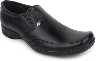 55% OFF on Hansx Black Slip On Shoes 55% OFF on Hansx Black Slip On Shoes