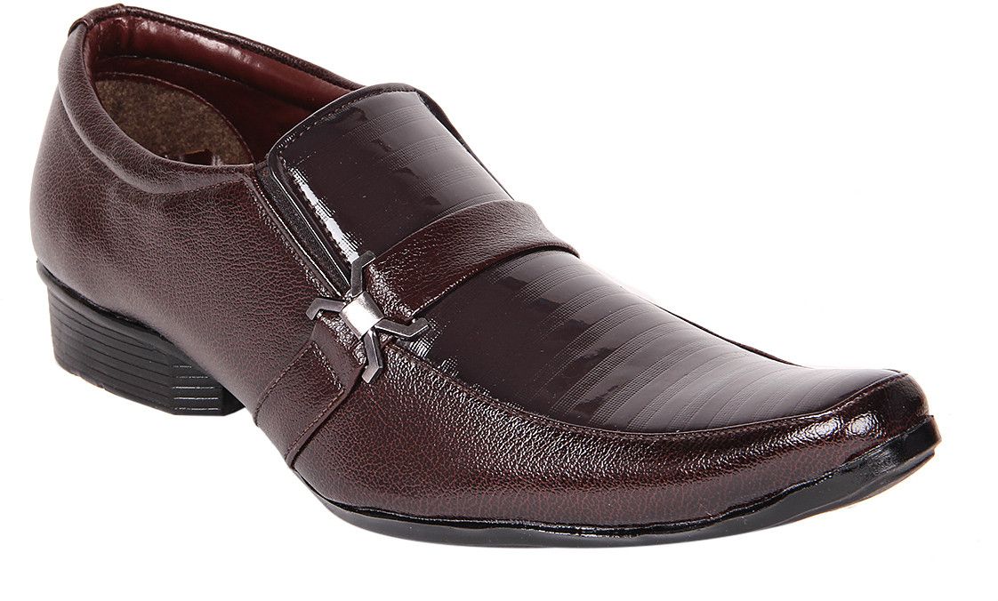 55% OFF on Kohinoor Comforts Brown Slip On Shoes