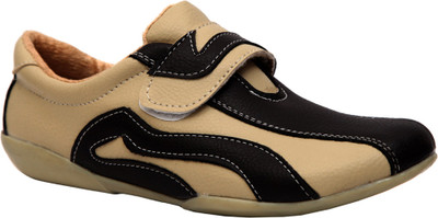 50% OFF on Trilokani T63 Casual Shoes 50% OFF on Trilokani T63 Casual Shoes