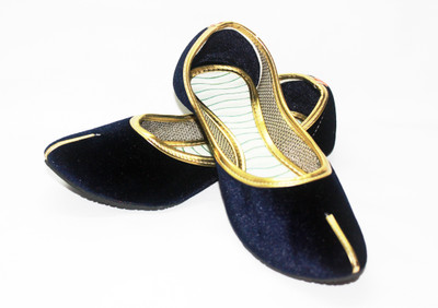 Jodhpuri's Blue Jutis