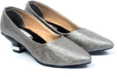 9% OFF on Tessodor Grey Casual Shoes 9% OFF on Tessodor Grey Casual Shoes