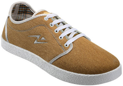 20% OFF on Yepme Canvas Shoes