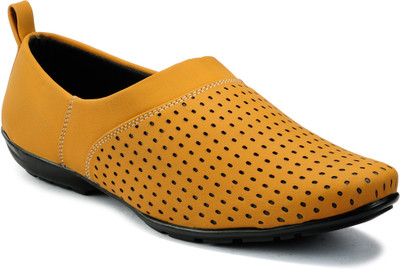 20% OFF on Yepme Men-Tan Casuals 20% OFF on Yepme Men-Tan Casuals