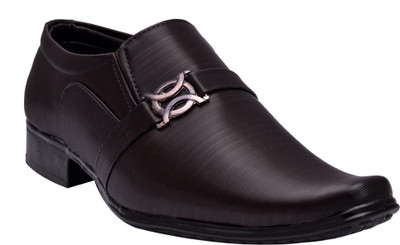 64% OFF on Sir Corbett U Like Slip On 64% OFF on Sir Corbett U Like Slip On
