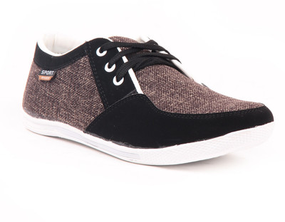 51% OFF on Foot n Style FS337 Casuals 51% OFF on Foot n Style FS337 Casuals