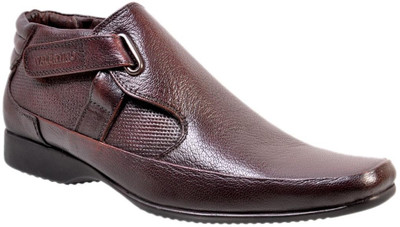 Valentino Winner Casuals