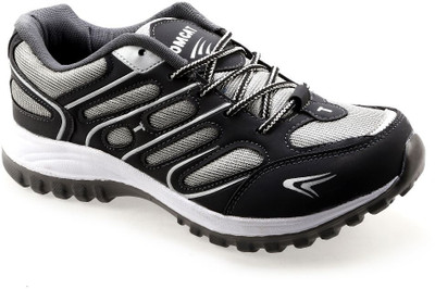 37% OFF on TomCat Boxer Running Shoes