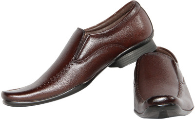 40% OFF on Swagger Leather Slip On Shoes 40% OFF on Swagger Leather Slip On Shoes