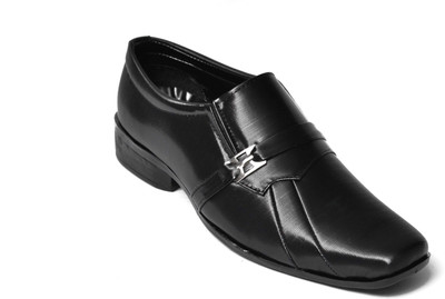 55% OFF on Aadolf Black Slip On Shoes 55% OFF on Aadolf Black Slip On Shoes