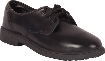 39% OFF on Green Finger Deka Lace Up Shoes