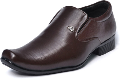 57% OFF on Aadolf 40 Slip On Shoes 57% OFF on Aadolf 40 Slip On Shoes