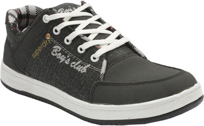 60% OFF on Boy's Club Naughty Casual Shoes