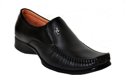 6% OFF on Runbird Classy Black Slip On Shoes