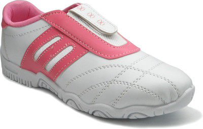 20% OFF on Fast Trax C-101Pink Casual Shoes