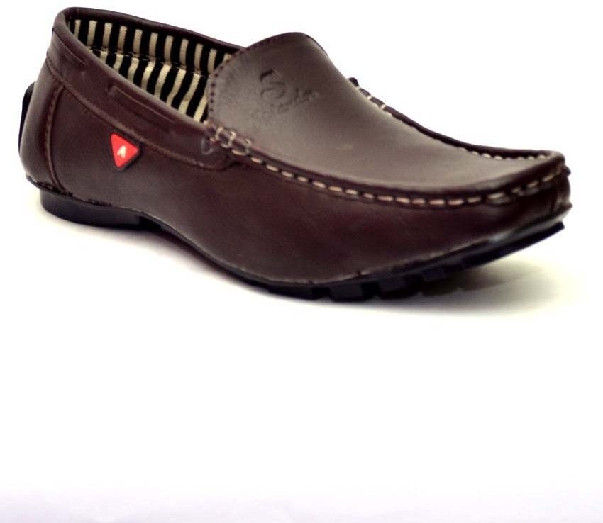 31% OFF on Vogue Guys Dark Brown Loafers 31% OFF on Vogue Guys Dark Brown Loafers