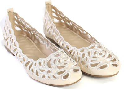 20% OFF on Pinza Women's Stylish Bellies 20% OFF on Pinza Women's Stylish Bellies