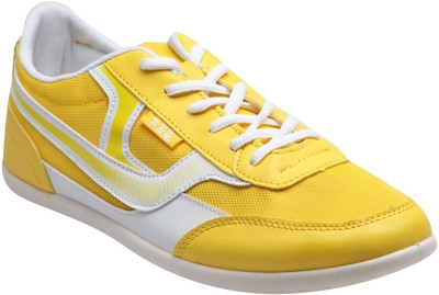 10% OFF on F22 Yellow White Lace Up For Men Casual Shoes 10% OFF on F22 Yellow White Lace Up For Men Casual Shoes