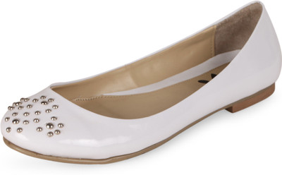 58% OFF on Amica Slexia ASS1405Wht Bellies