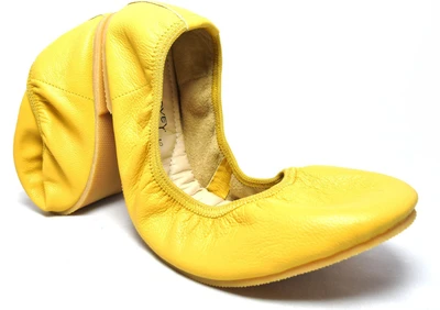 5% OFF on Canthari Leather Casual Shoes 5% OFF on Canthari Leather Casual Shoes