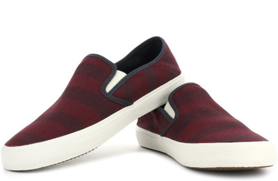 25% OFF on Vans Comino Sneakers 25% OFF on Vans Comino Sneakers