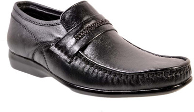 64% OFF on Tiger Wood Trendy Leather Slip On Shoes
